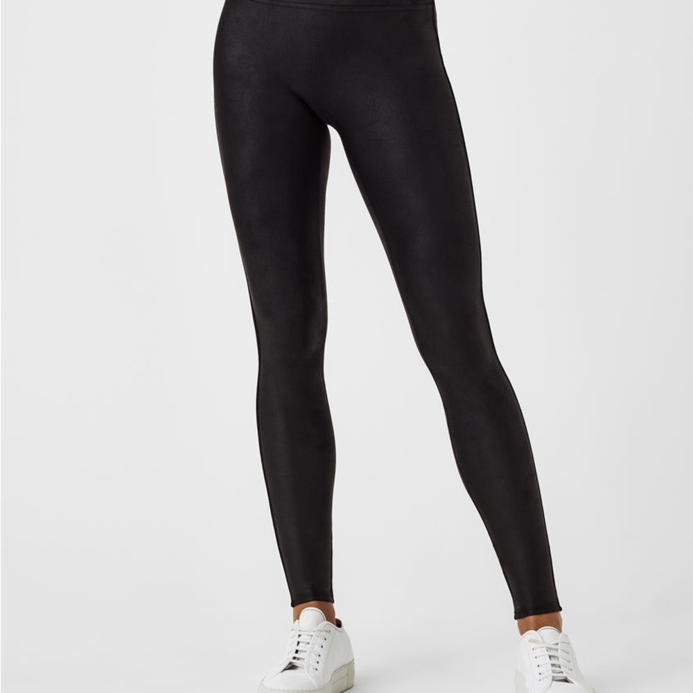 Like New Spanx Faux Leather Leggings